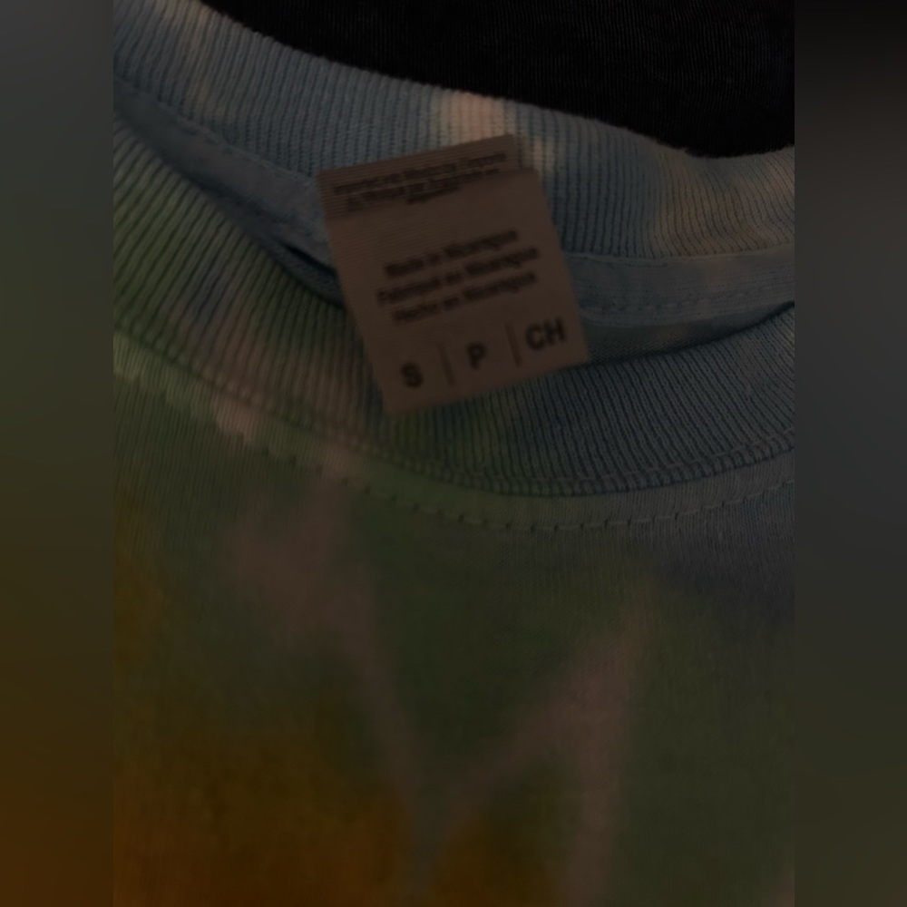 SMALL Hawaii long sleeve